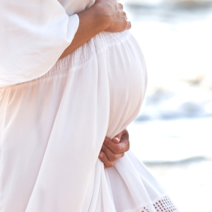 descente du bébé dans le bassin
